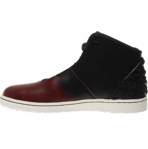 Jordan's Black/Red Instigators - Picture 5 of 9